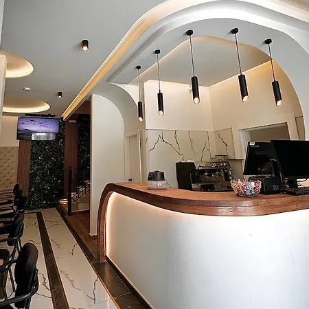 Boutique Empire Of Martin 4* Αργυρόκαστρο