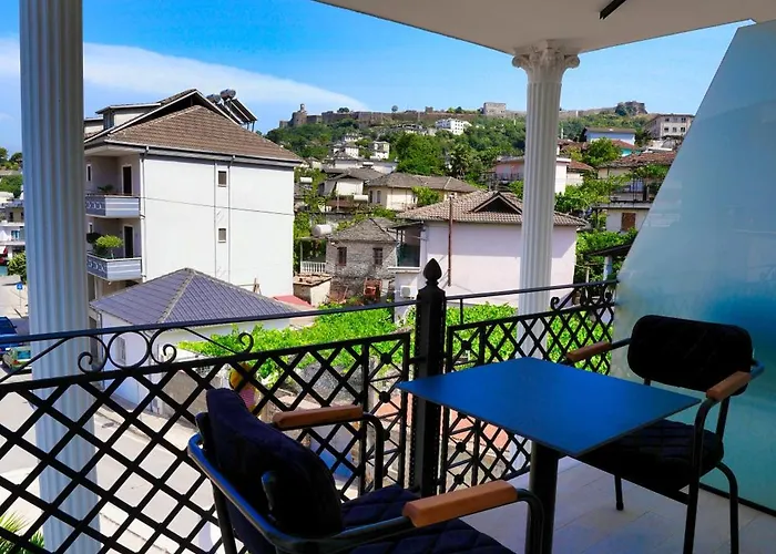 Hotel Boutique Empire Of Martin 4*