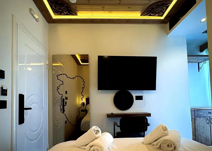Hotel Boutique Empire Of Martin 4*
