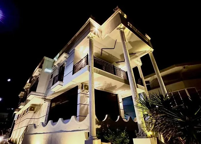 Boutique Empire Of Martin Hotel