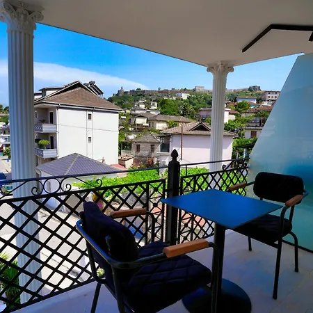 Hotel Boutique Empire Of Martin 4*