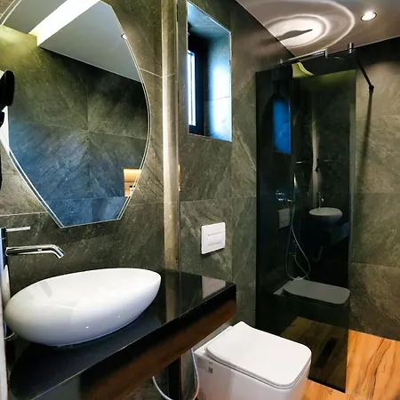 Boutique Empire Of Martin 4* Gjirokastër