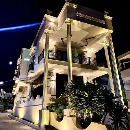 Boutique Empire Of Martin