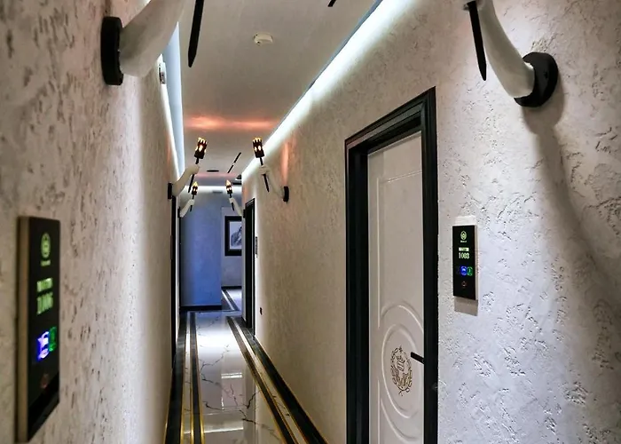 Boutique Empire Of Martin Hotel 4*