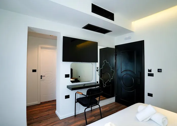 Hotel Boutique Empire Of Martin 4*