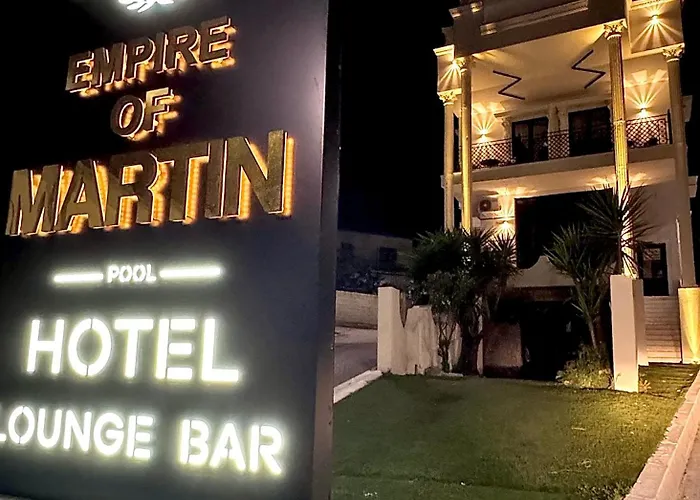 Hotel Boutique Empire Of Martin 4*